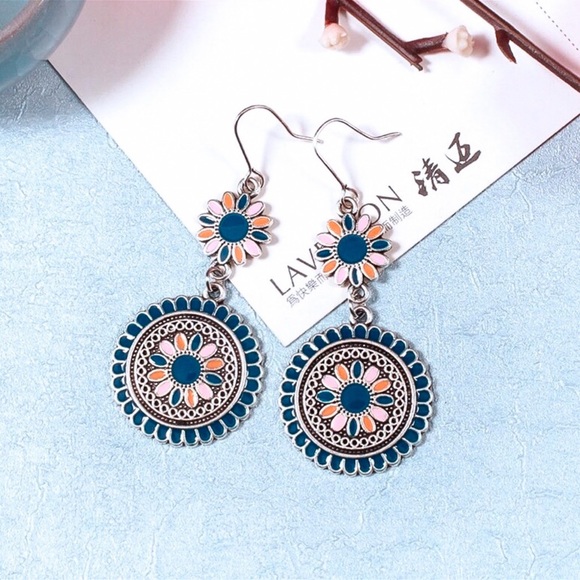 2/$20!  Colorful Silver Blue/Pink Boho Earrings - Picture 2 of 8